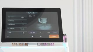 Doppelfrequenz Isolierte Nadel für Anti-Aging Gesichtslifting Gold RF Mikroneedle Machine