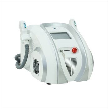 Guter Preis Funktions-Schönheits-Ausrüstung 3 IPL-Rf Lasers multi in 1 für Frauen-Salon Online