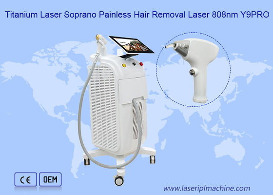 Schmerzlose 808 Haar-Abbau-Maschine 120J/CM Titan-Lasers