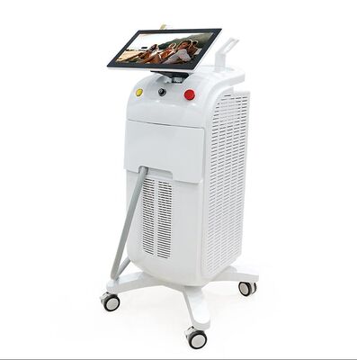 Guter Preis 808nm Diodenlaser-Haarentfernung 2000W für Salons Online