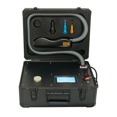 Q Switch Nd Yag Laser Maschine für Kohlenstoff Peeling Sommersprossenentfernung Tätowierung Entfernung