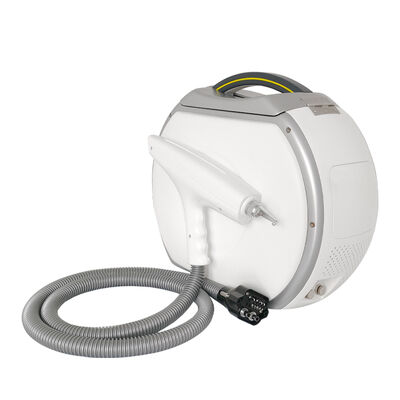 Guter Preis Tragbare MINIart Ausgangsgebrauchs-Fabrik direktes Offter 1064 532 Nd YAG Schalter 1320nm Q Laser-Tätowierungs-Abbau Online