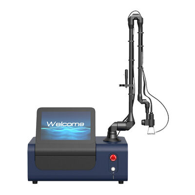 Technologie für das Pulsstapeln 4 Arbeitsköpfe Anti-Aging 10600nm Fraktions-CO2-Lasermaschine